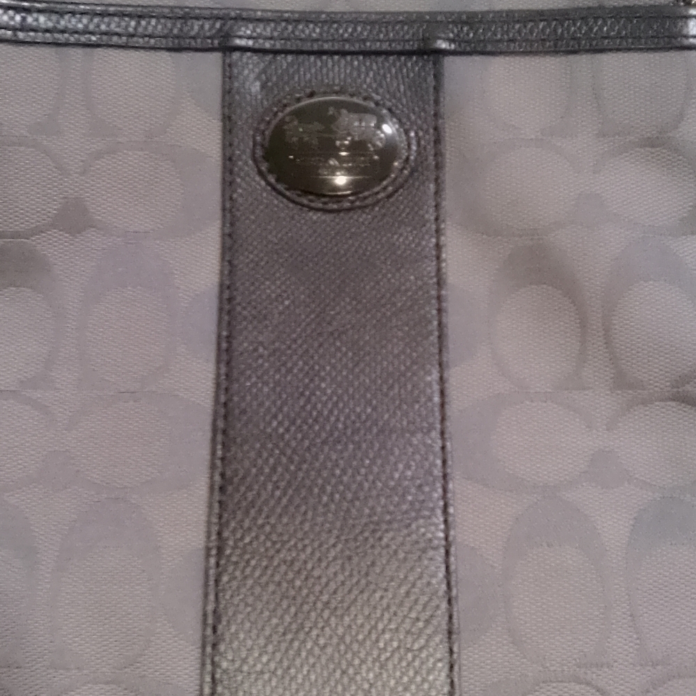 Purse - Picture 5 of 6